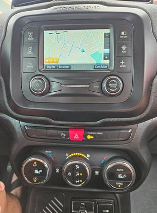 JEEP RENEGADE 1.8 16V FLEX LONGITUDE 4P AUTOMÁTICO JEEP RENEGADE 1.8 16V FLEX LONGITUDE 4P AUTOMÁTICO